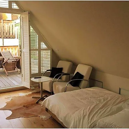 On The Roof Guest house 4*