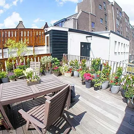 On The Roof Guest house 4*