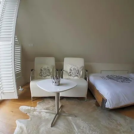 On The Roof Guest house 4*