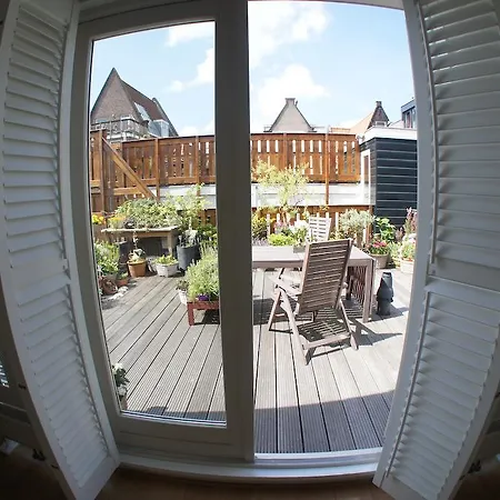 On The Roof ゲストハウス 4*